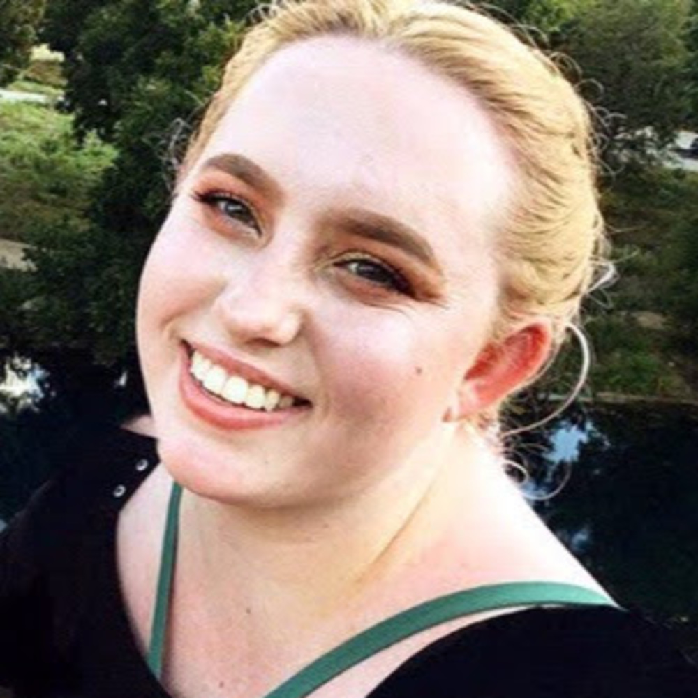 Meet your Posher, Josie